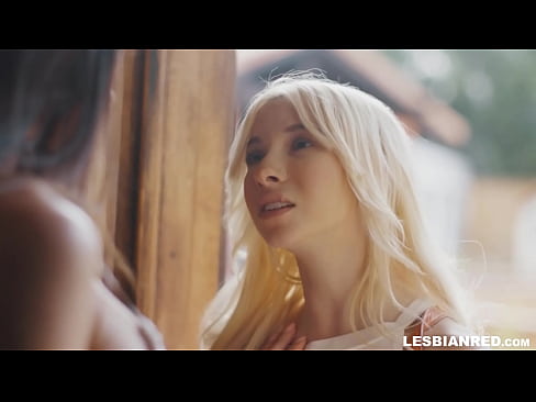 ❤️ Gadis datang ka imah sababaraha bulan engké na ends up dahar pussy stepmom nya ️ ngan porno di urang ❤